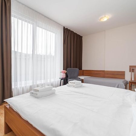 Hotel Arena Brumov ภายนอก รูปภาพ