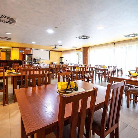 Hotel Arena Brumov ภายนอก รูปภาพ
