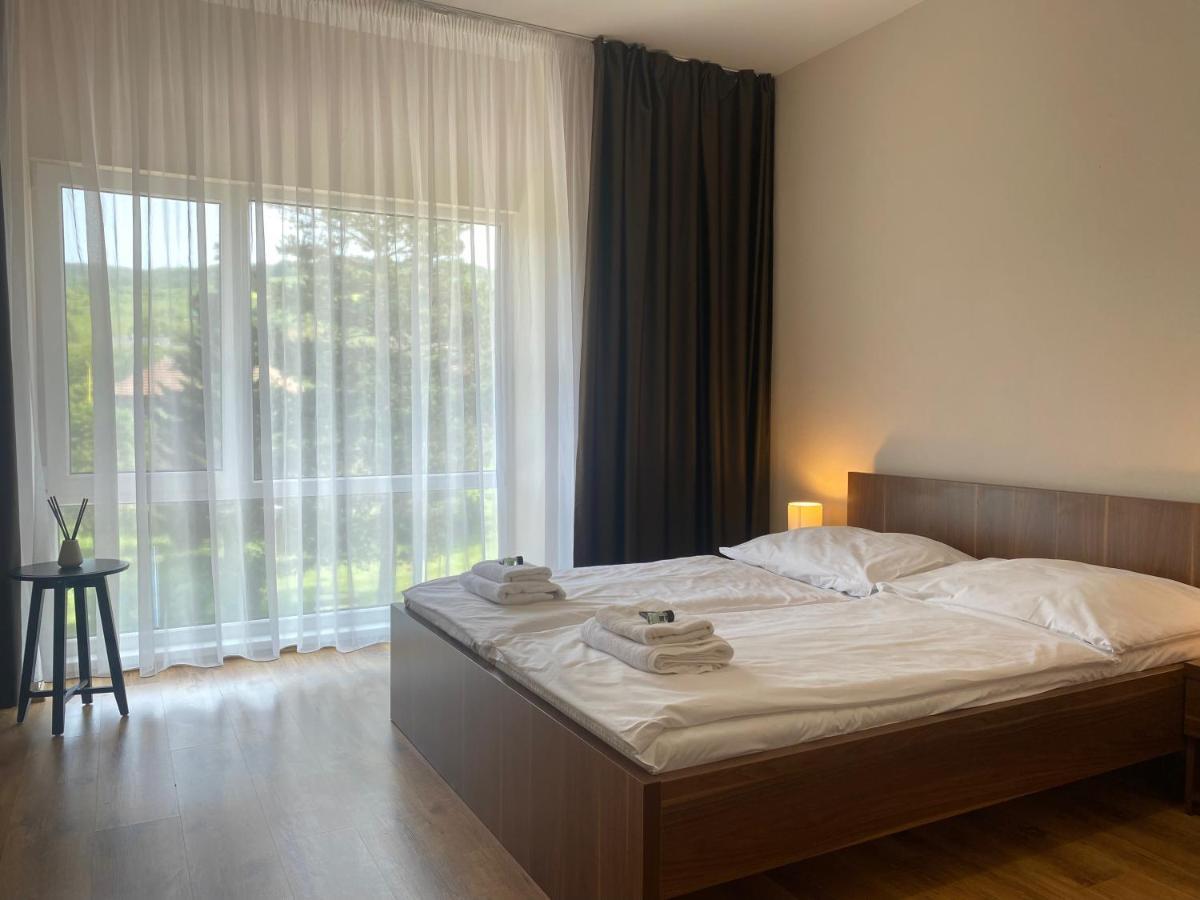Hotel Arena Brumov ภายนอก รูปภาพ