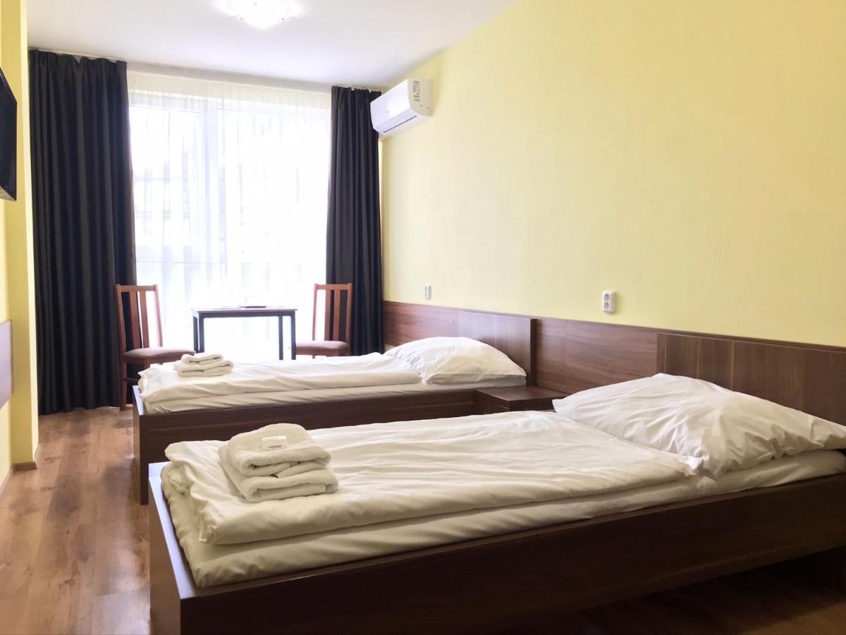 Hotel Arena Brumov ภายนอก รูปภาพ