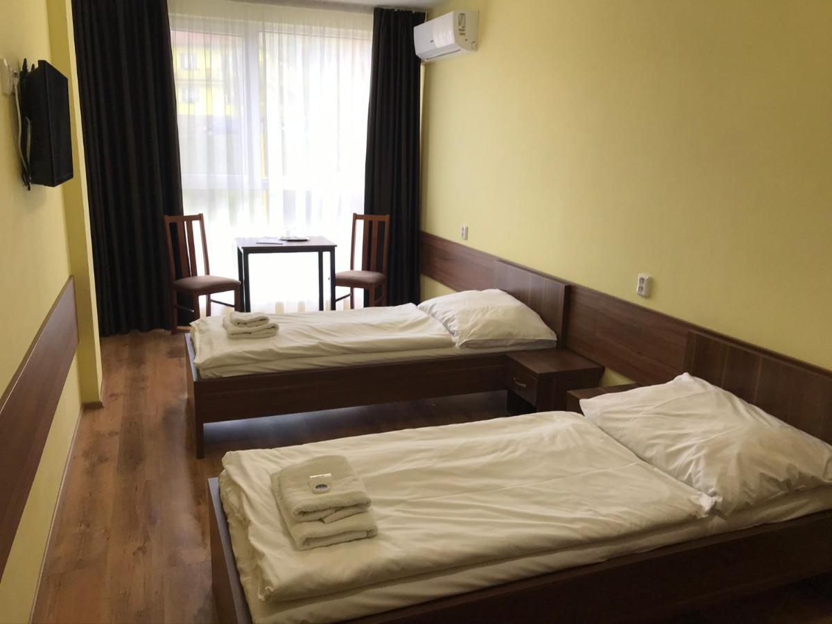 Hotel Arena Brumov ภายนอก รูปภาพ